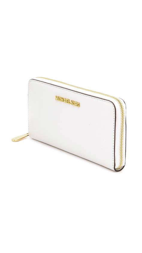 michael kors optic white jet set wallet|Michael Kors zippered wallet.